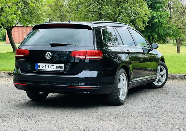 Volkswagen Passat cena 56000 przebieg: 156000, rok produkcji 2016 z Kock małe 781